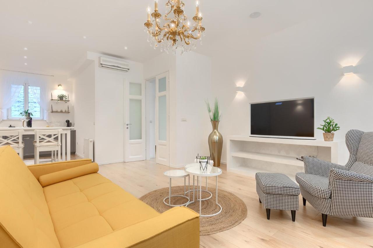 Calafati Apartment With Free Private Parking Rijeka Extérieur photo