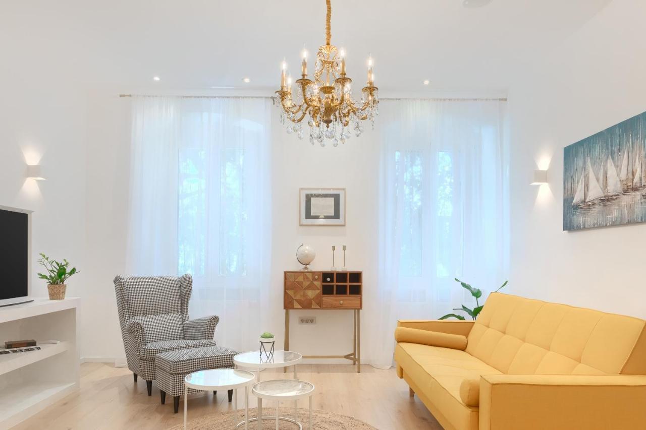 Calafati Apartment With Free Private Parking Rijeka Extérieur photo